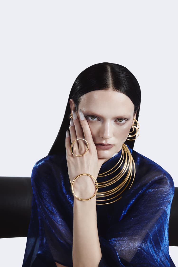 Gold Bold Choker Coil - Image 3