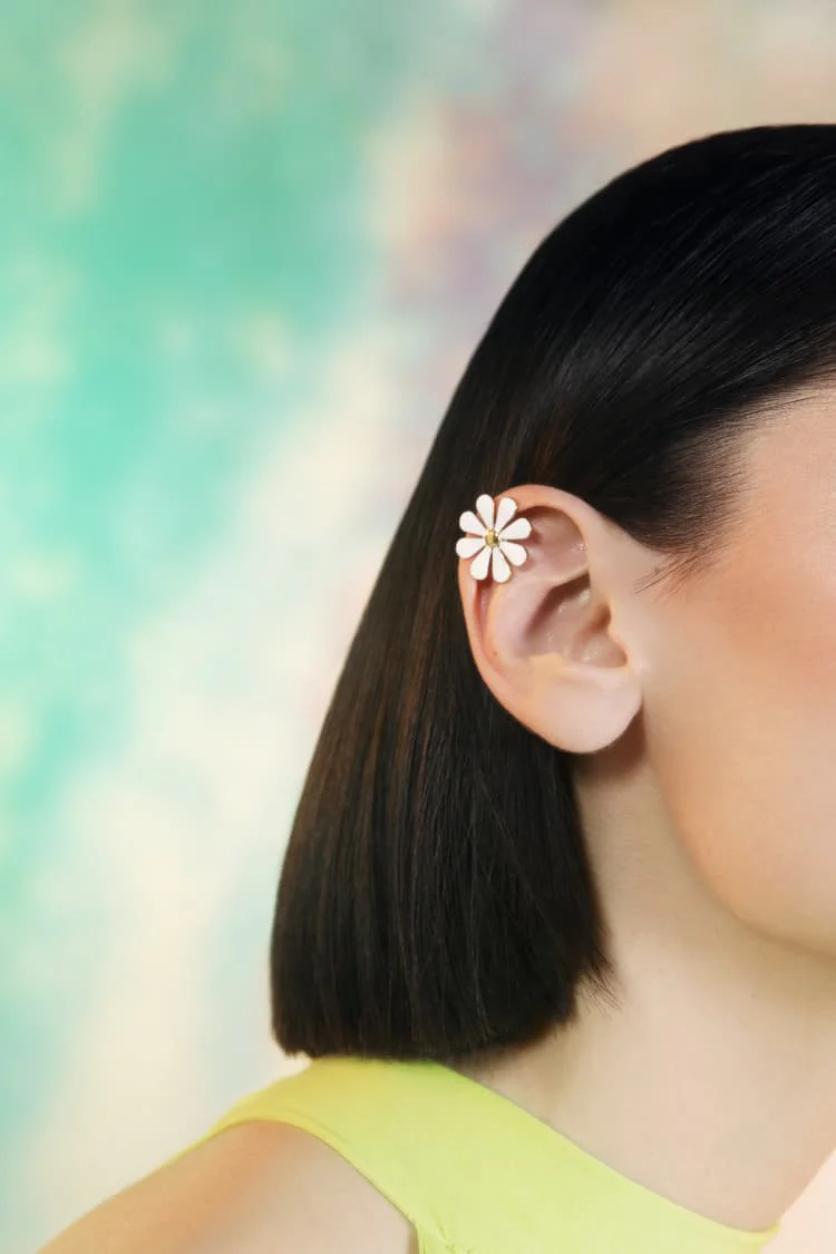 White and Gold Flower Ear Cuff - Image 2