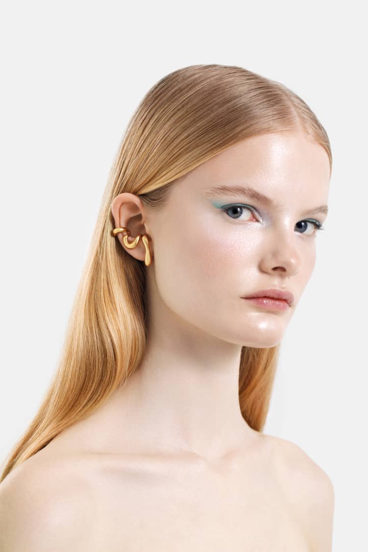 infinite organic earcuff in gold